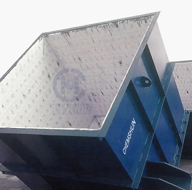 Ohun elo ti Abrasion Resistant Seramiki Wear Liner ni Feed Chute ti Agbara ọgbin