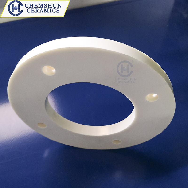 The difference between traditional ceramics and new ceramics